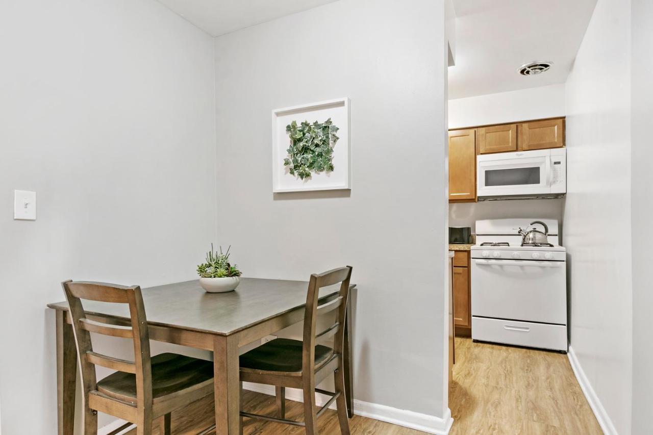 Stunning 1Br Apartment At Center Of Lakeview - Oakdale 211 Chicago Ngoại thất bức ảnh